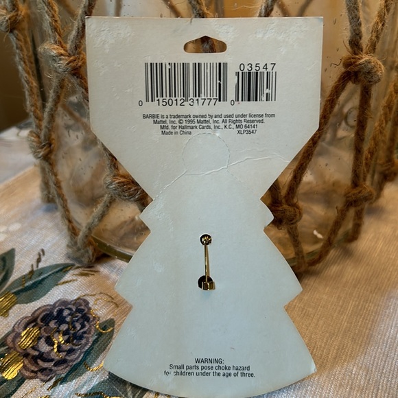 Vintage Hallmark Holiday Barbie Pin - Picture 3 of 3
